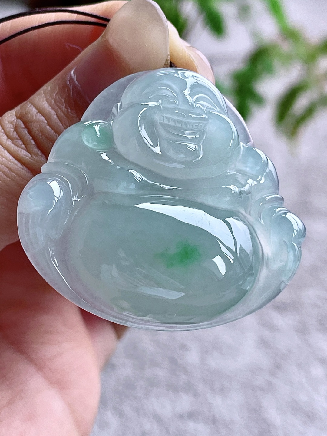 冰胶飘绿花佛公大佛公吊坠,缅料,无裂,性比高,飘花,厚装饱满,尺寸39-41.6-10.2,重量24.6克