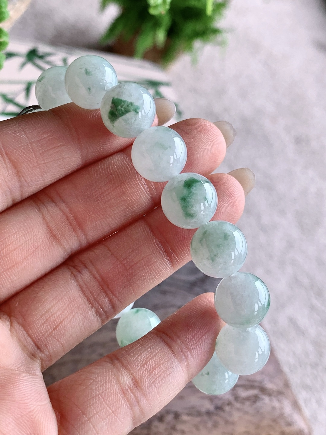 珠子冰飘花手串圆珠子手串,说明性比高,尺寸12mm-11.7mm,重量47.5克