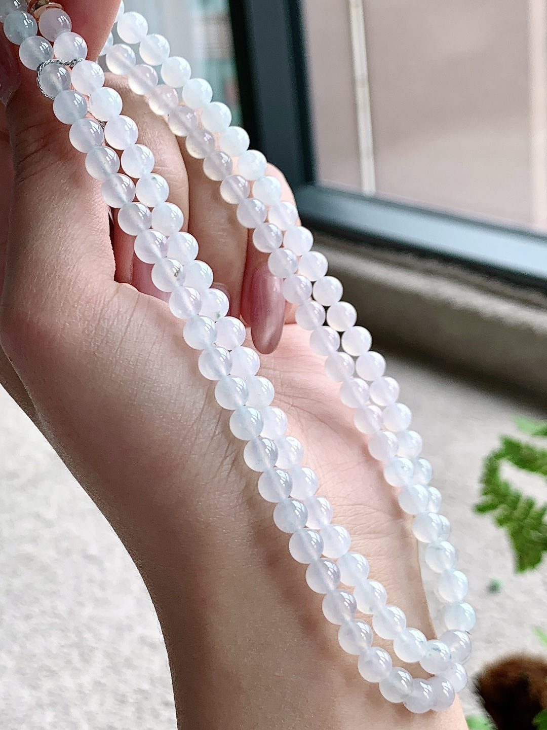 珠子冰飘花珠链圆珠子珠链,缅料性比高,尺寸6mm，33cm,重量45克