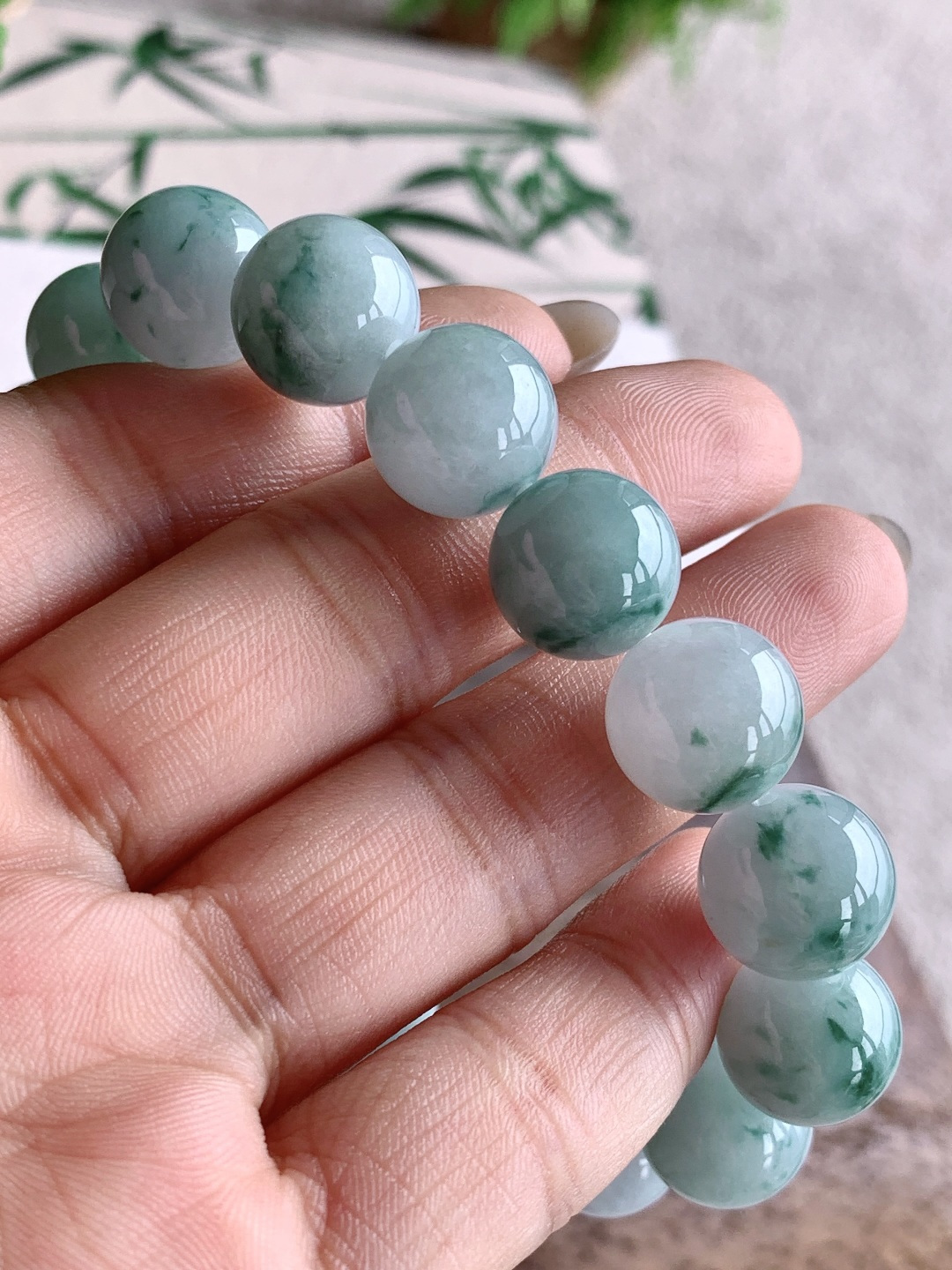 冰飘花手串圆珠子手串,性比高