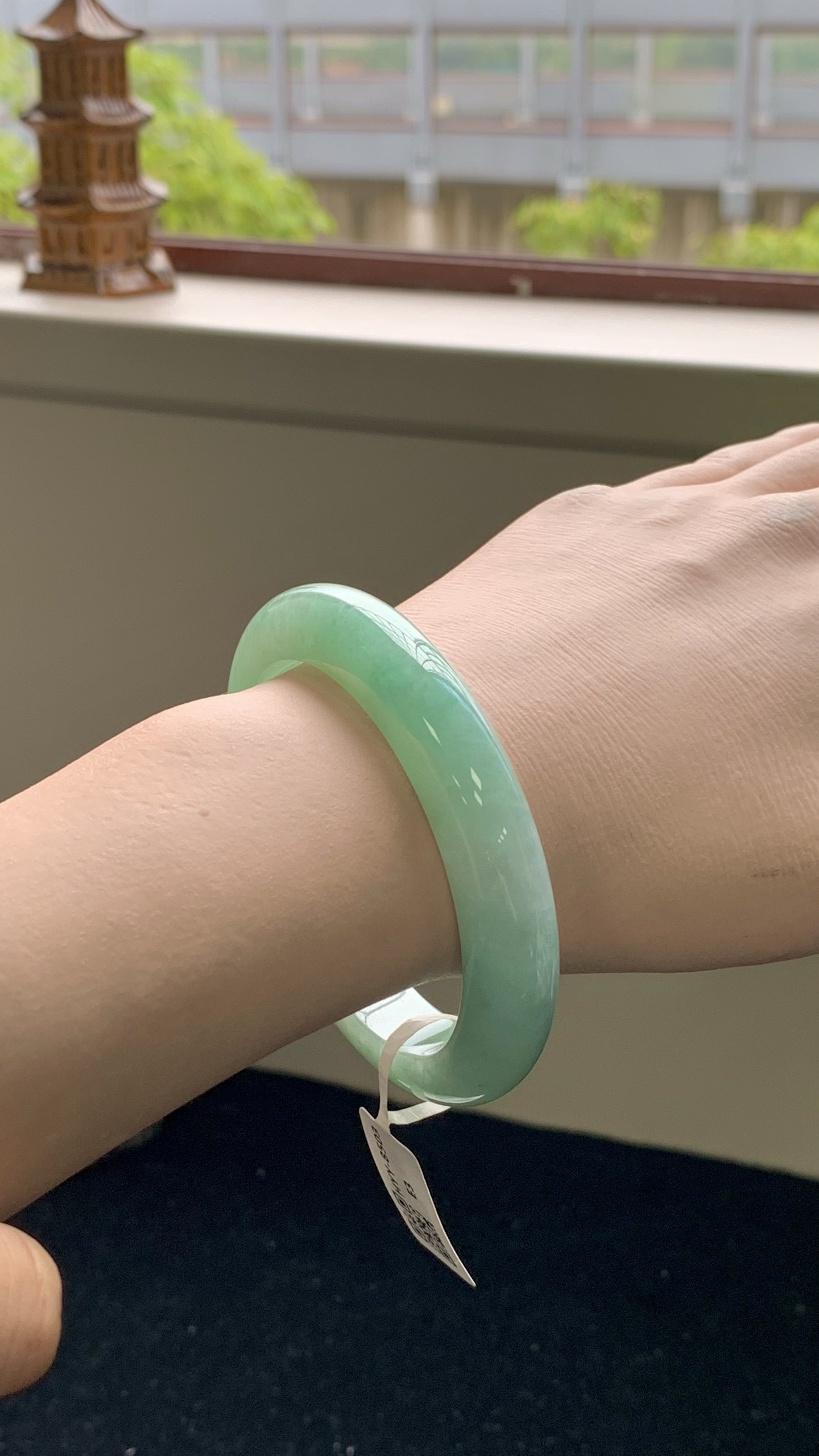 果绿洒金正圈成品 HYY-8503 尺寸：56.5-12-9