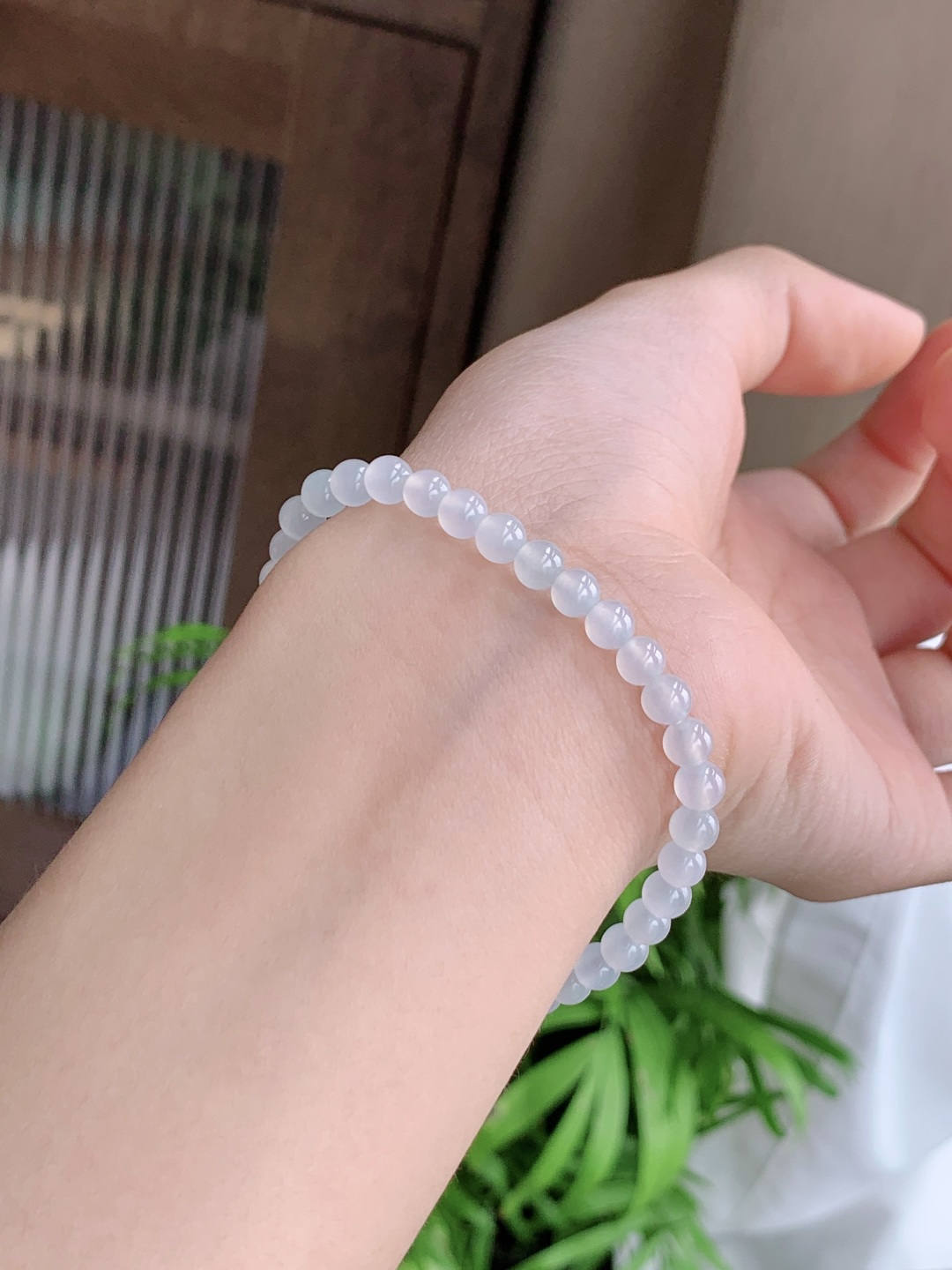 白冰手串圆珠子手串,性比高