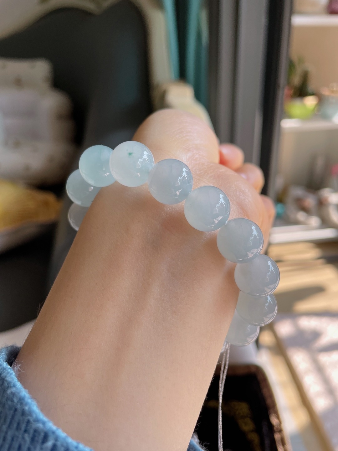 ️，缅甸天然翡翠A货，冰飘花手串，尺寸：12.2mm。-2471