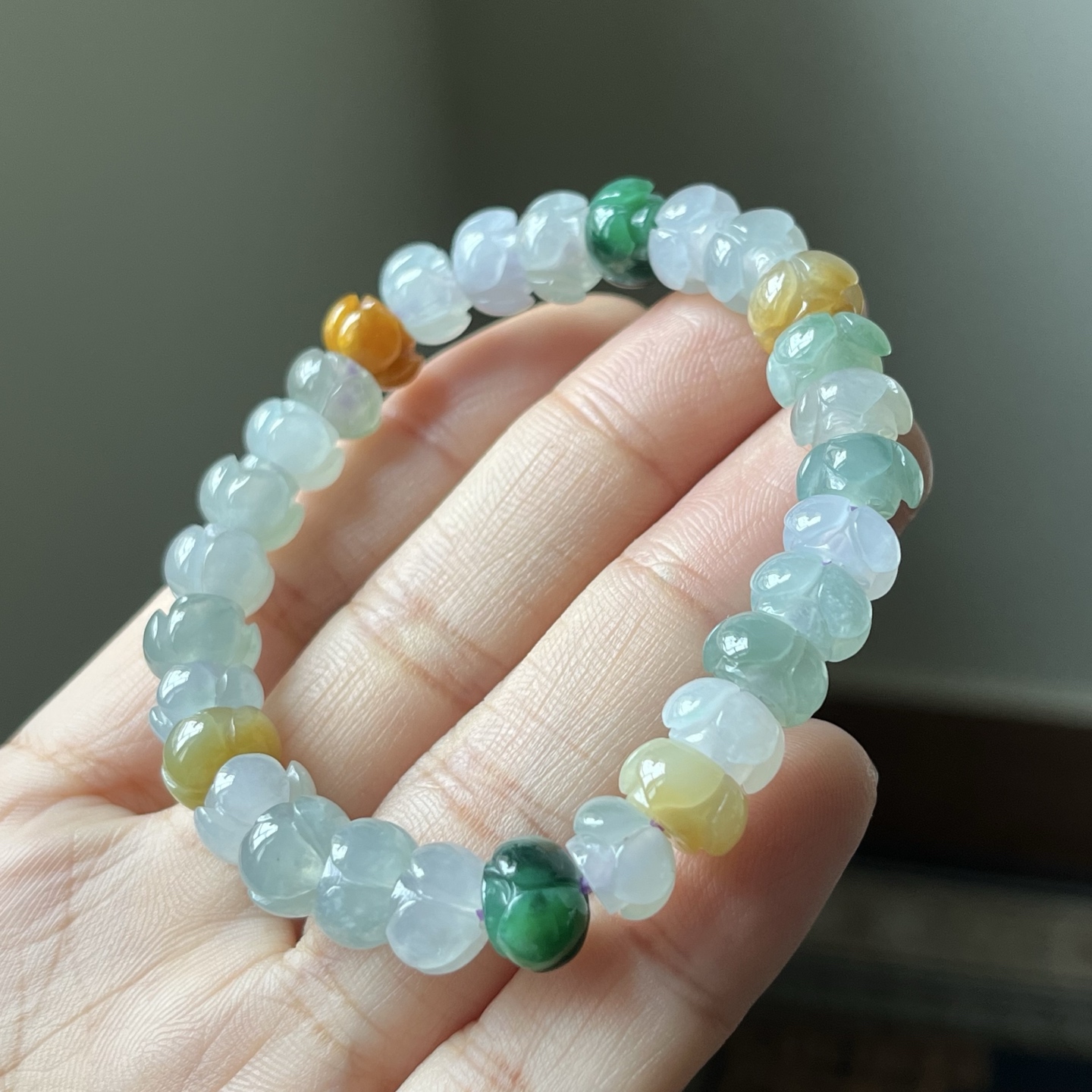3号，冰三彩莲蓬珠手链，种水好，颗颗精挑细选，尺寸9.7×5.7，超值