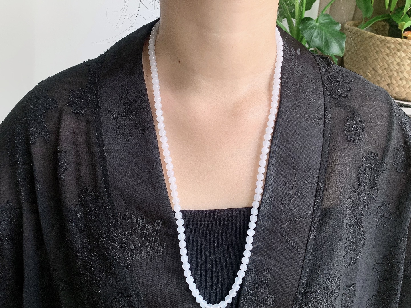 白冰珠链圆珠珠子珠串长串,性比高,5.7mm 34cm,42.4克