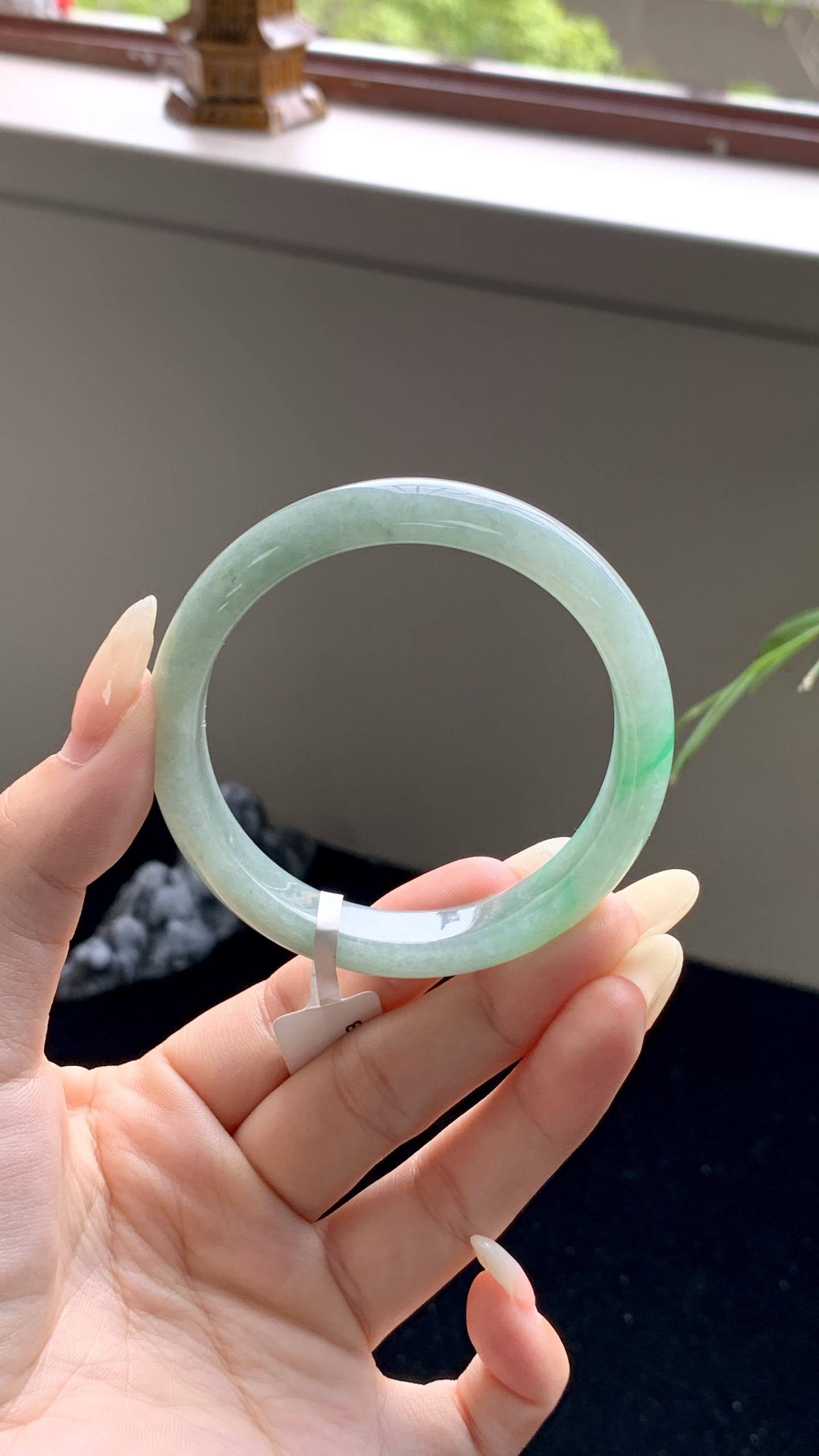 晴底飘绿正圈成品 HYC-1133 尺寸：53-11-7