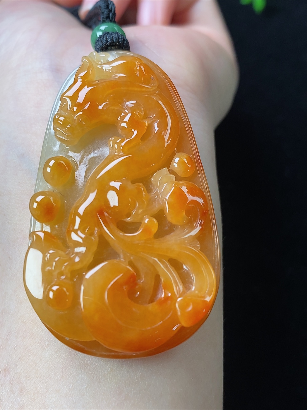 红翡龙牌，无裂，尺寸56.8-32.9-12mm,D27fyya9