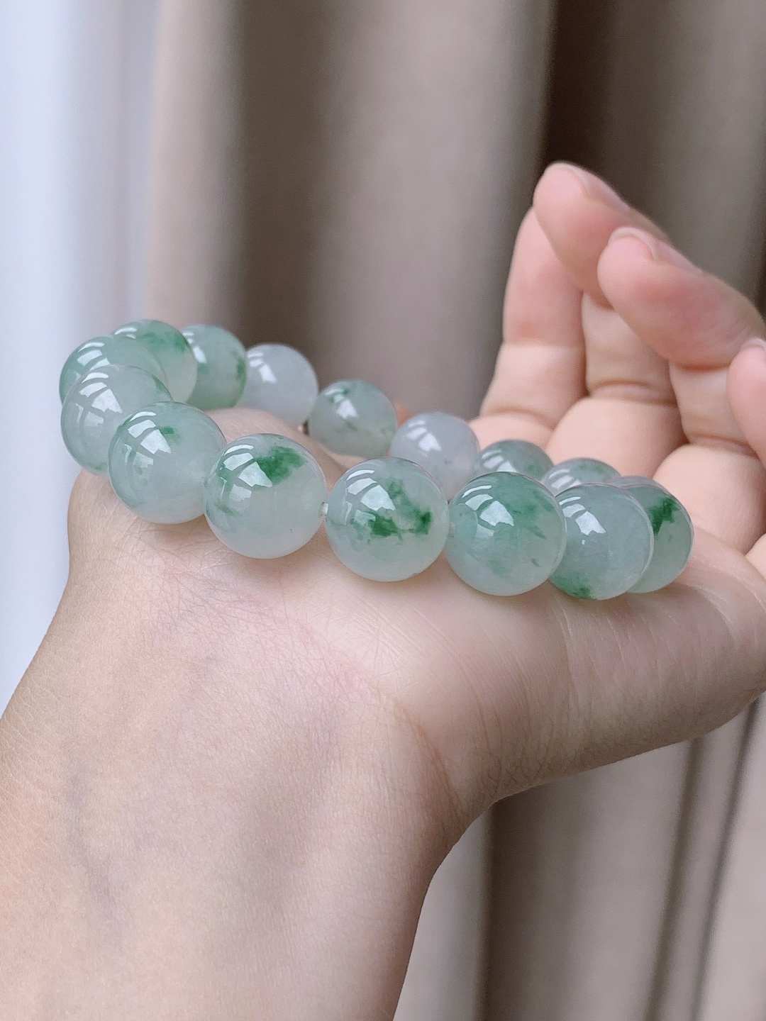 珠子冰飘绿花手串圆珠珠子手串,飘花,12.5mm,58.5克