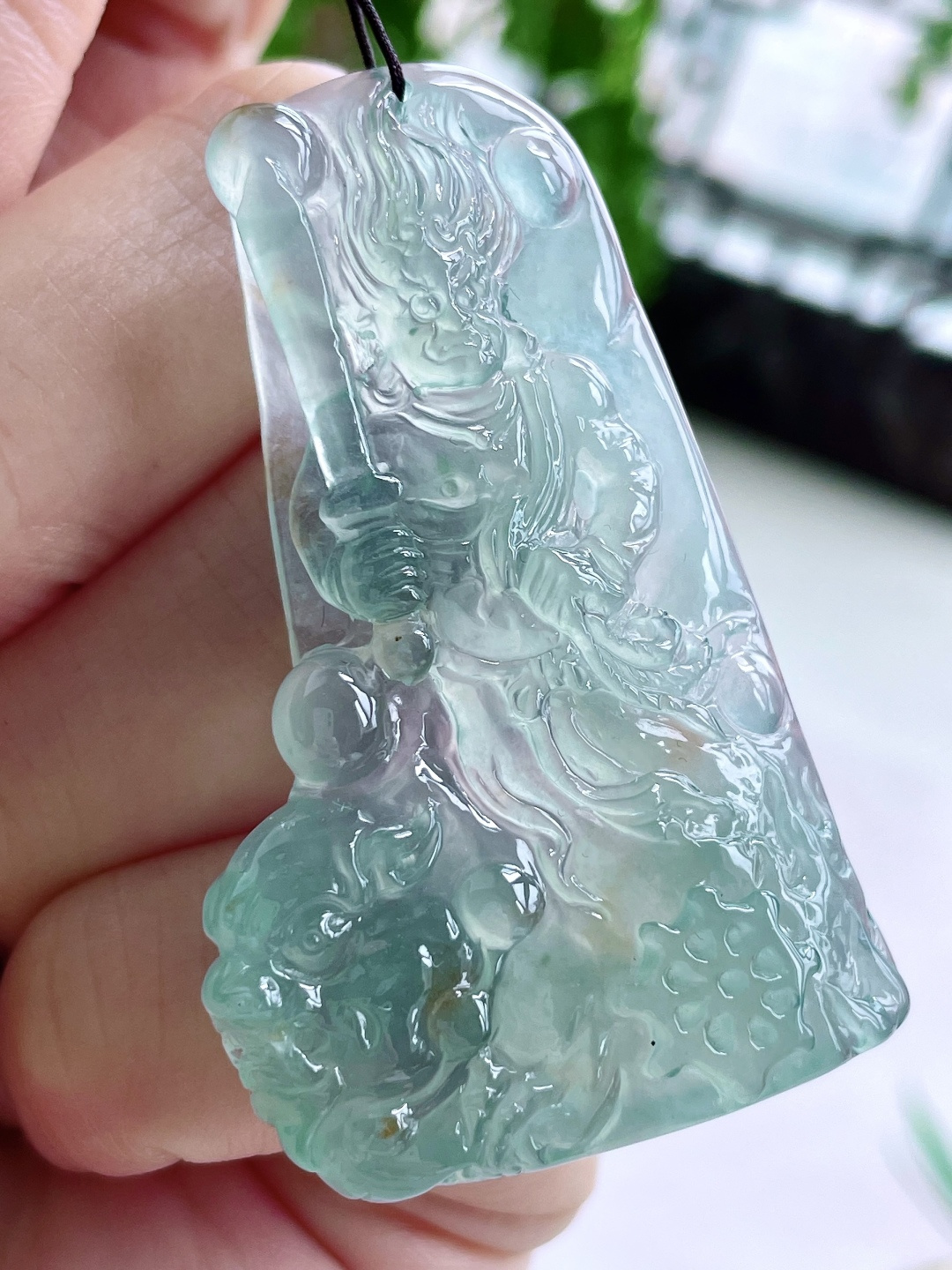 高冰晴水御龙观音牌吊坠,缅料,无裂,性比高,厚装,尺寸54-33.2-6.8,重量22克