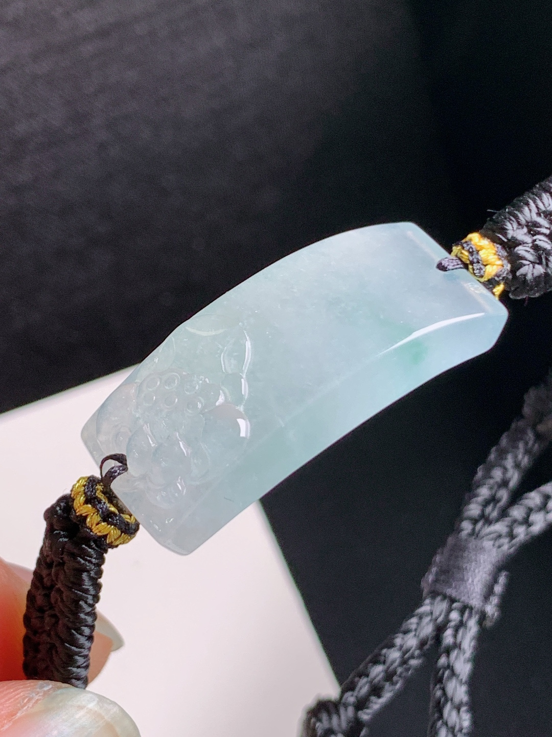 高冰荷花手牌，清透素雅，雕工细腻，和和美美,080826