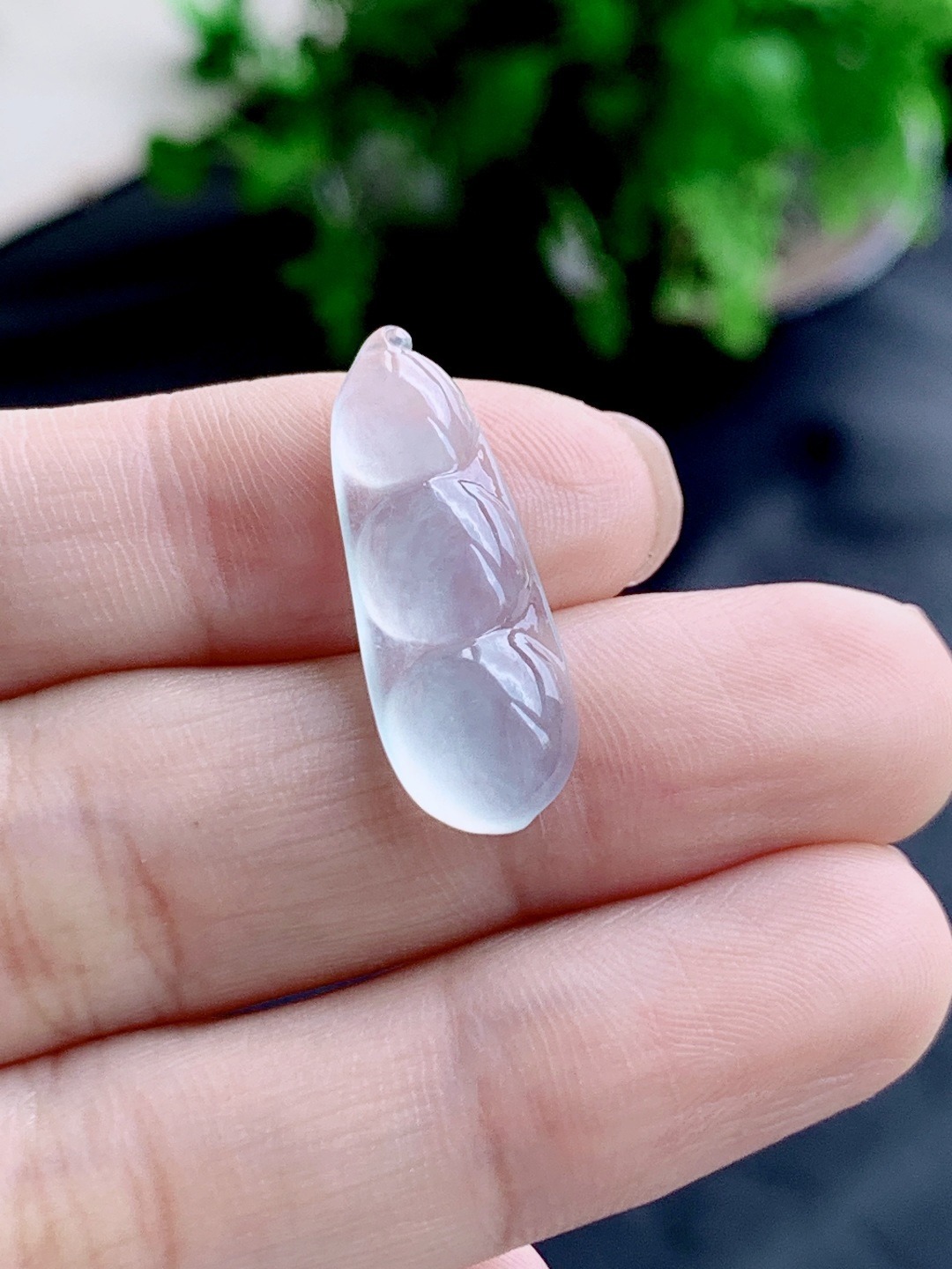 白冰福豆豆子吊坠，性比高，尺寸25.7-9.7-5，重量2克