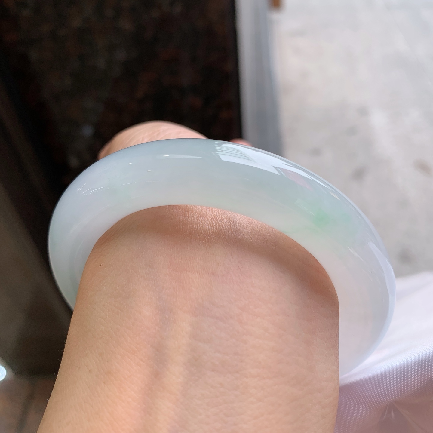 圆条冰飘绿 无裂,版型好