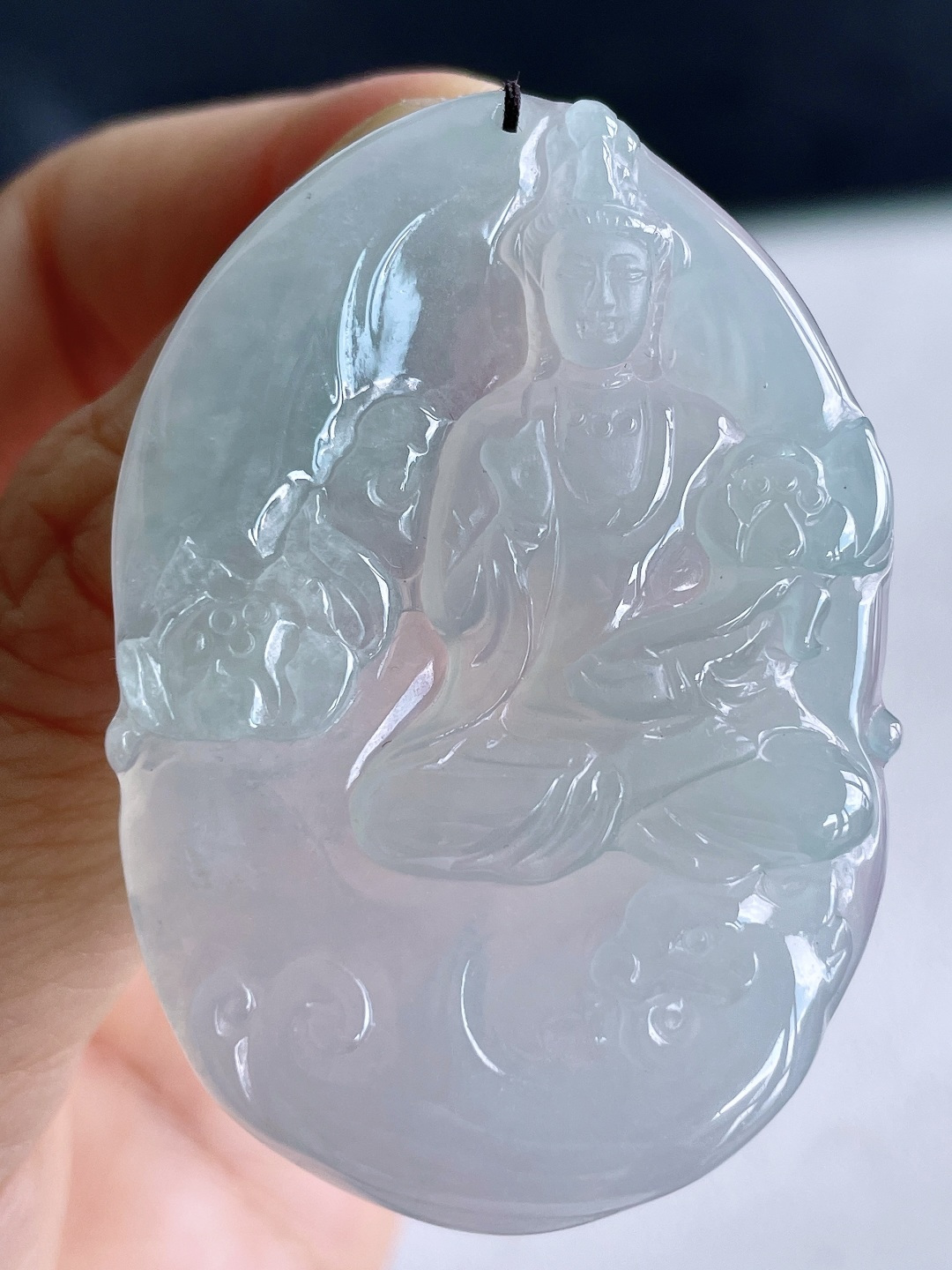 糯冰晴水大势至菩萨持莲观音牌吊坠,性比高