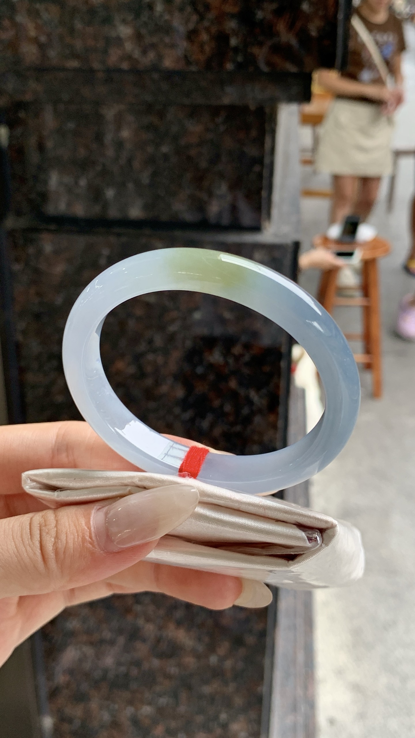 蓝紫底黄翡贵妃成品手镯,尺寸55-10.3-7.4