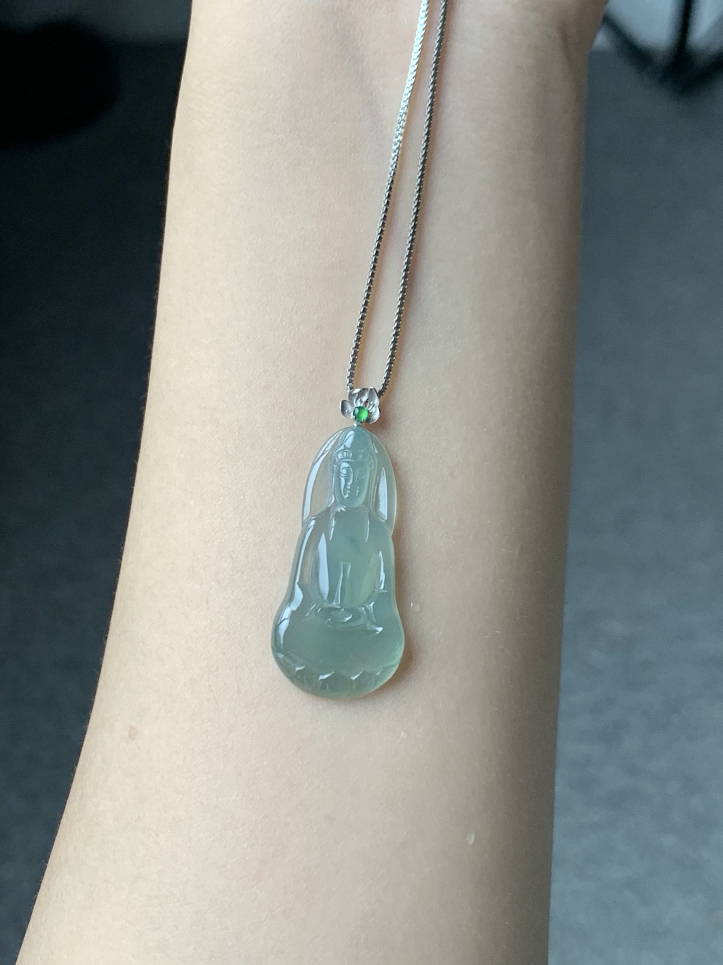 冰飘花观音,胶润饱满 优美品质 尺寸31.5-15.3-3.5【D8944BFE】