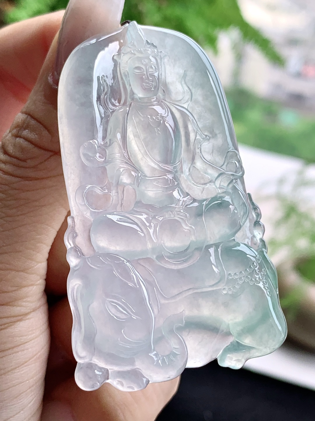️冰种普贤菩萨牌吊坠,说明性比高,尺寸61.7-36.4-5.8,重量28克