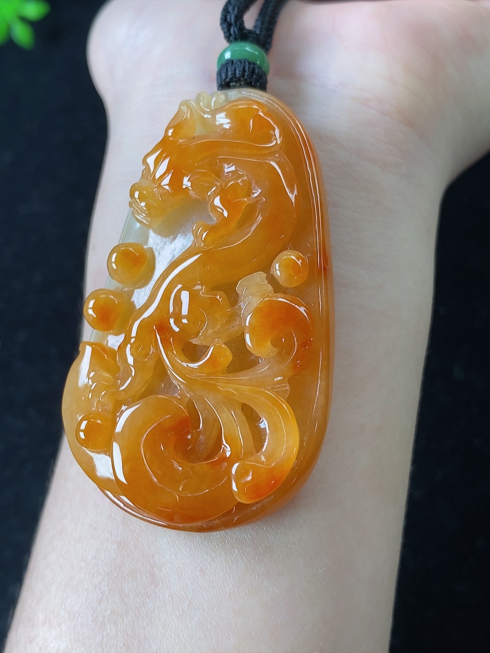 红翡龙牌，无裂，尺寸56.8-32.9-12mm,D27fyya9