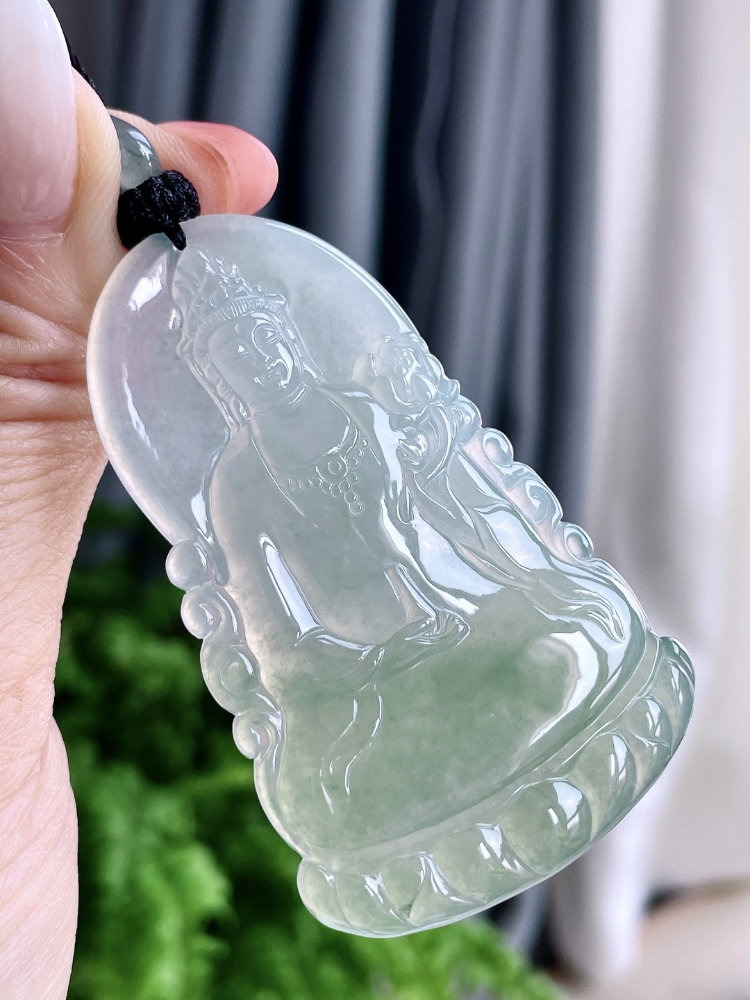 冰晴水大势至菩萨持莲观音牌吊坠,缅料,无裂,性比高,尺寸61.4-37.8-4.8,重量25.7克