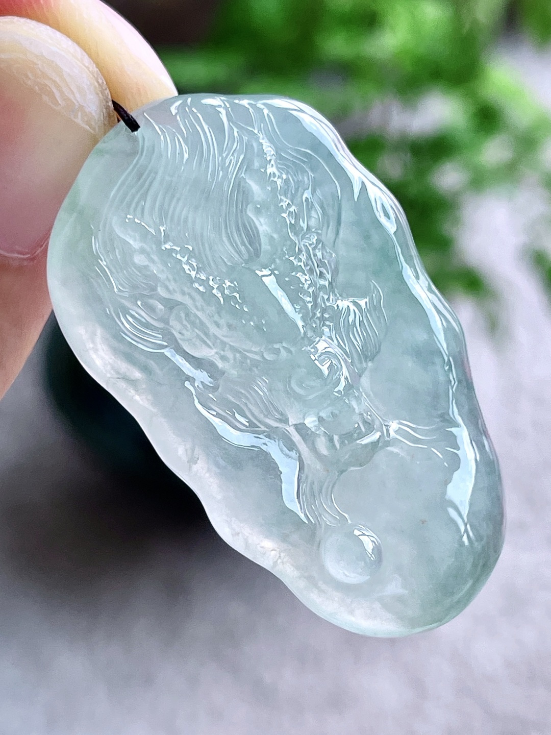 【裸石】冰晴水龙牌吊坠,【说明】缅料 无裂 性比高 厚装,【尺寸】41-24.3-8,【重量】13克
