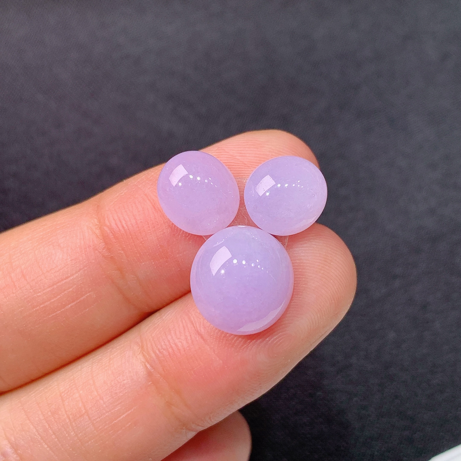 紫罗兰蛋面一手，镶嵌佳品，冰润细腻，种水足，Ht 尺寸10.8*10.5*5.9