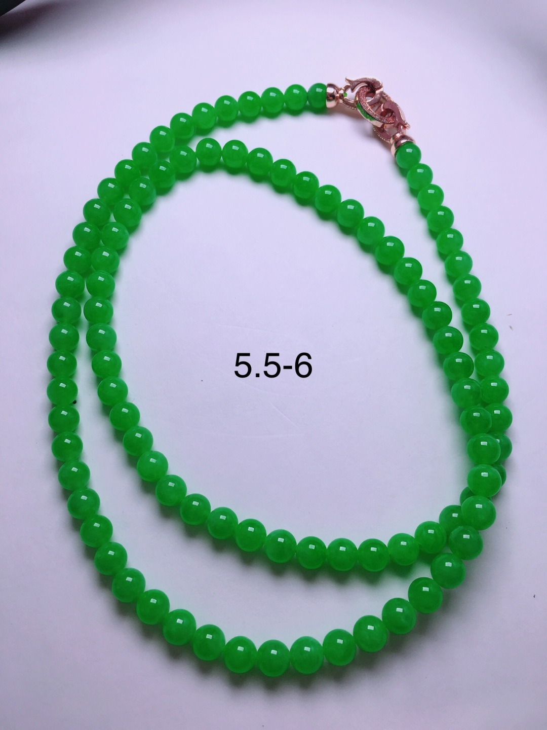 高冰绿珠子项链，晶莹剔透，新颖时尚，品相，5.5-6