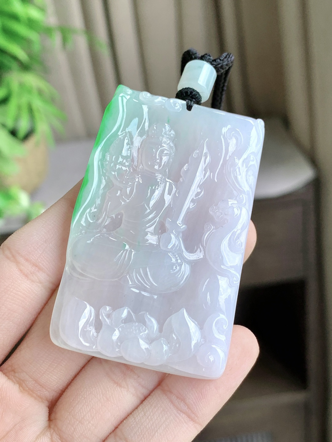 冰飘绿虚空藏菩萨牌吊坠,性比高,厚装,尺寸59.8-37.3-6.5,重量42.8克