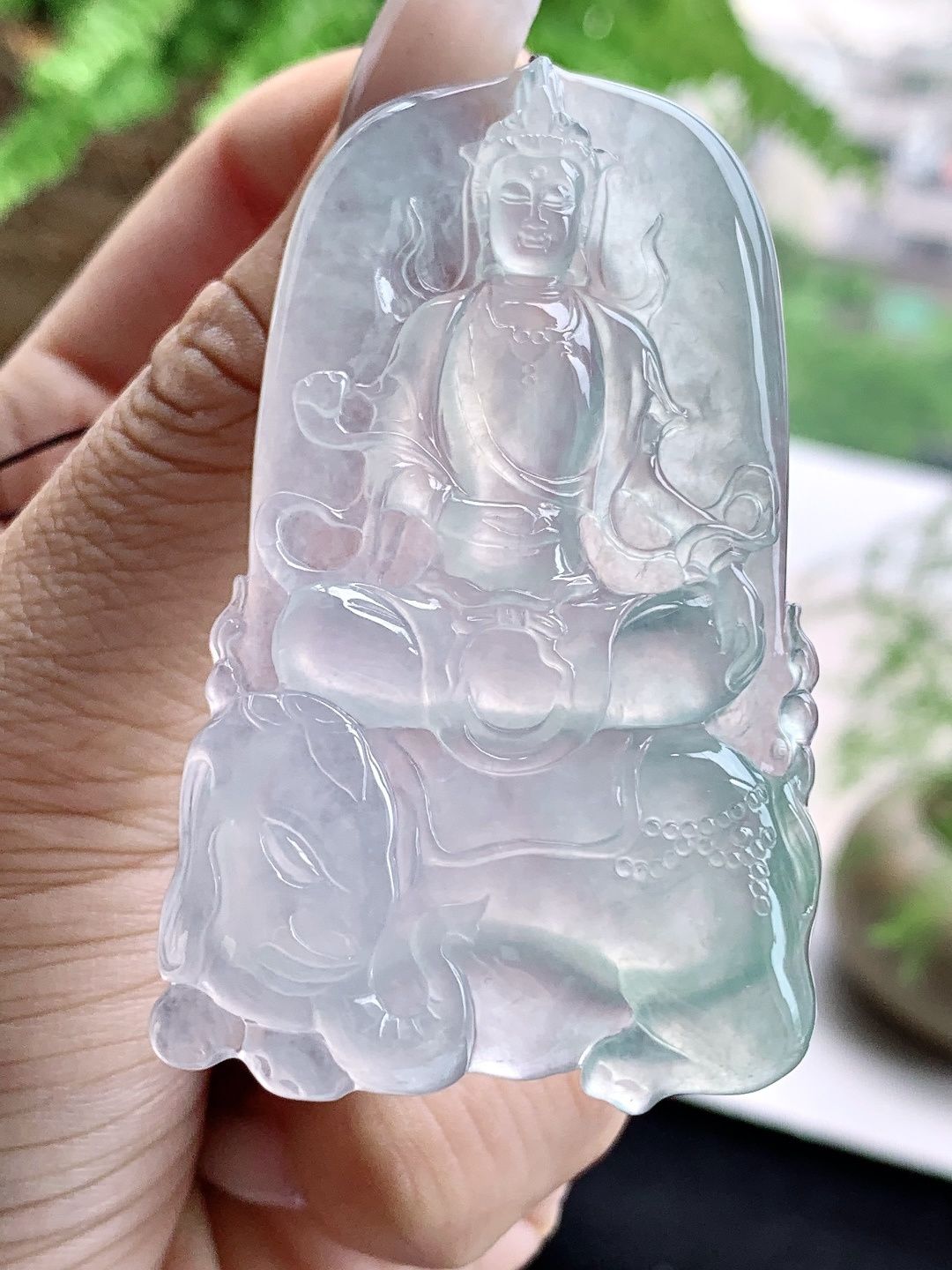 ️冰种普贤菩萨牌吊坠,说明性比高,尺寸61.7-36.4-5.8,重量28克
