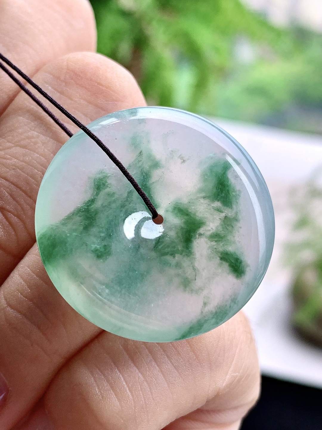 冰飘绿花平安扣吊坠,缅料 性比高 飘花,尺寸30.3-5.3,重量10克