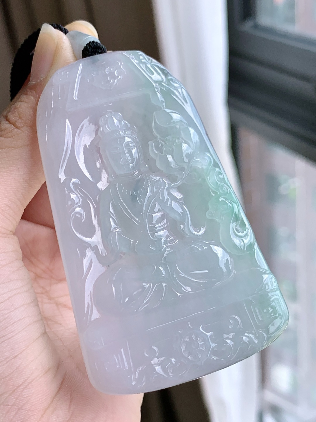 冰飘花大势至菩萨持莲观音牌吊坠,缅料 性比高 厚装,尺寸78-47-6.7,重量56.8克