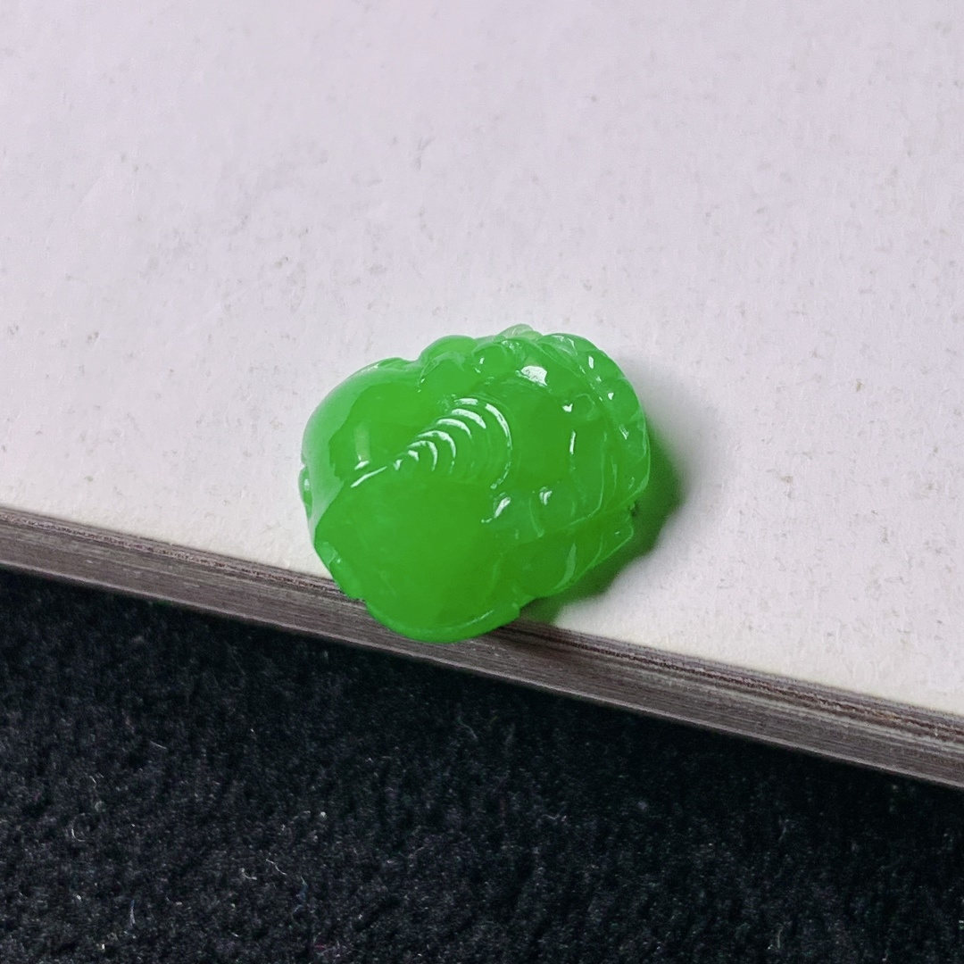️冰绿貔貅，色泽浓艳，0826尺寸11.5*9.8*5