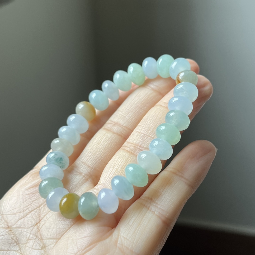 1号，冰种三彩鼓珠，算盘珠手链，种水好，冰透，尺寸9.1×7.3
