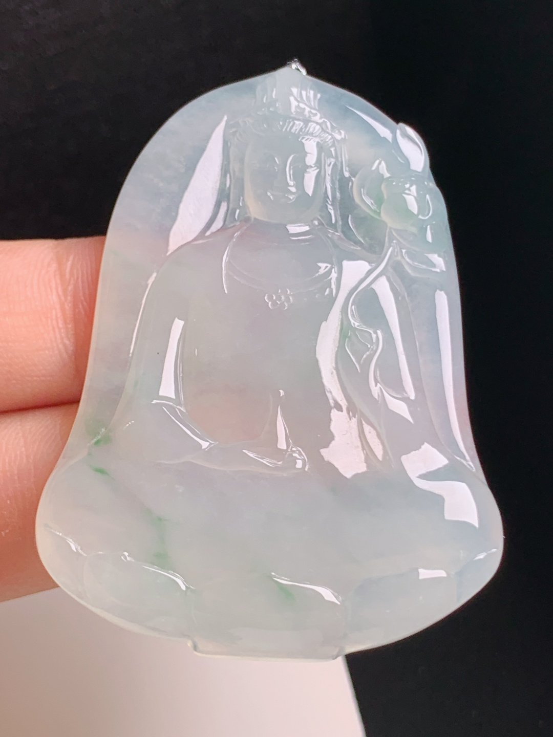 冰种飘花观音，通透水灵，雕工端庄，平安纳福，裸石35.5-38.7-5.3，010826