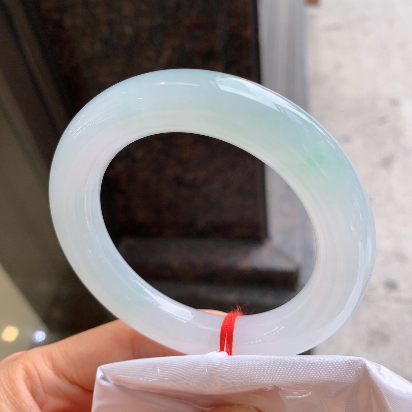 圆条冰飘绿 无裂,版型好