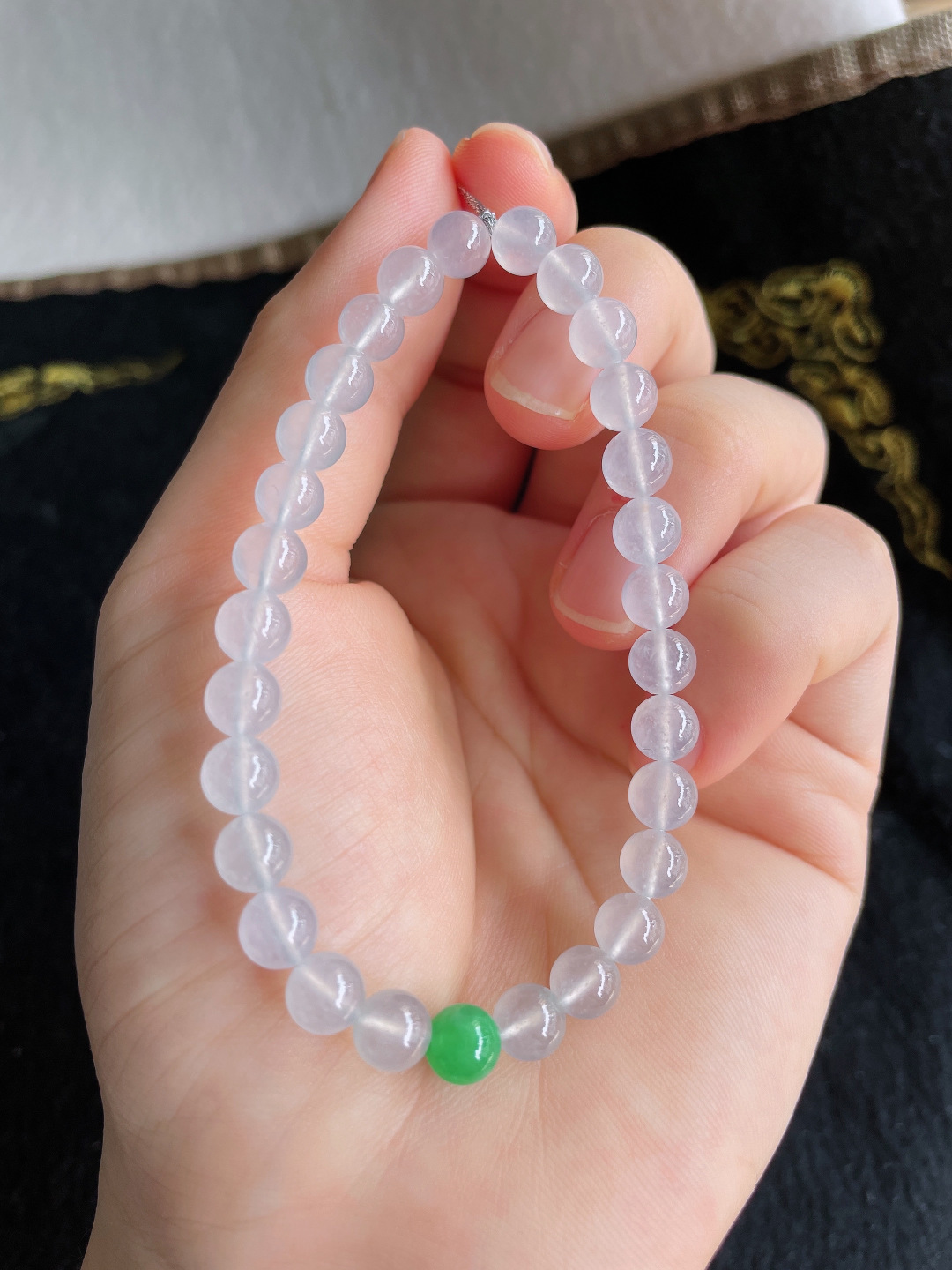 缅甸天然翡翠A货，冰种冰双彩手串，尺寸：6.2mm。【编3538】