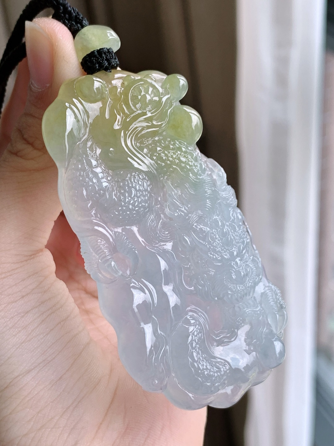 冰飘黄翡大龙牌吊坠,性比高,超厚
