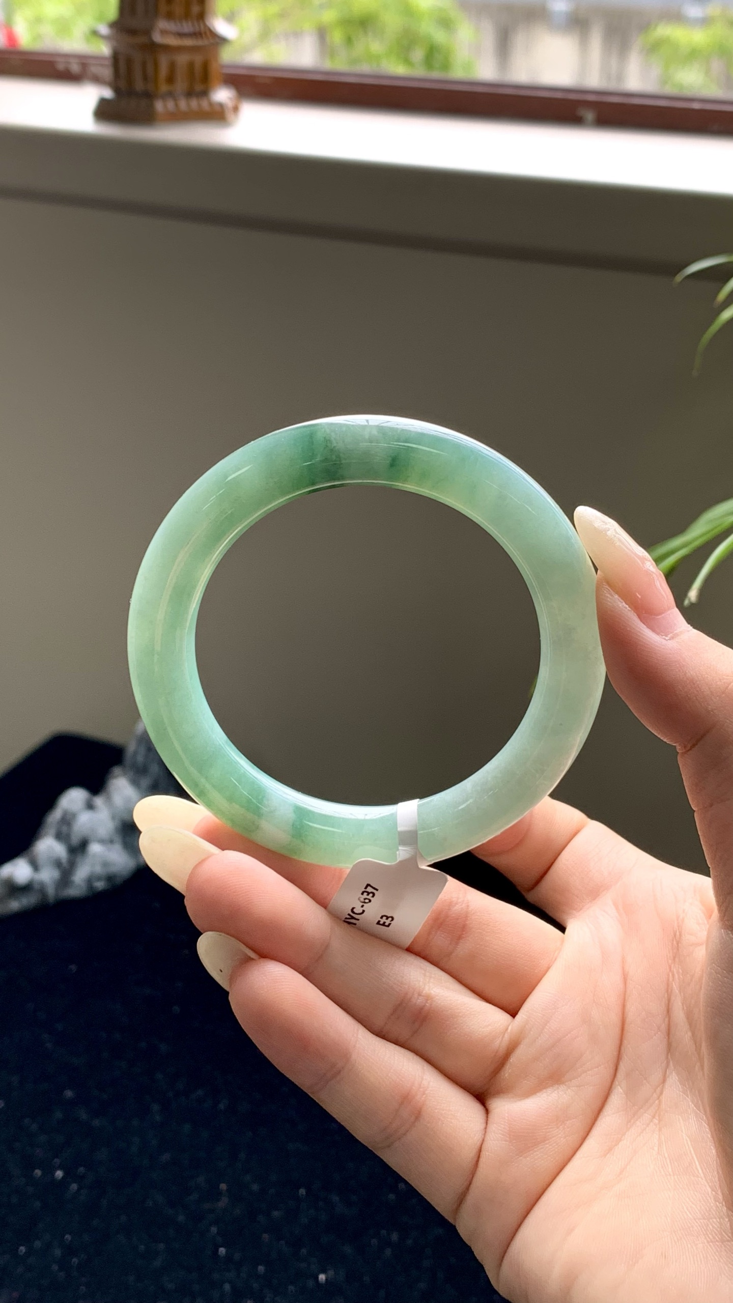 湖水绿飘花圆条成品 HYC-637 尺寸：52-8.5-10