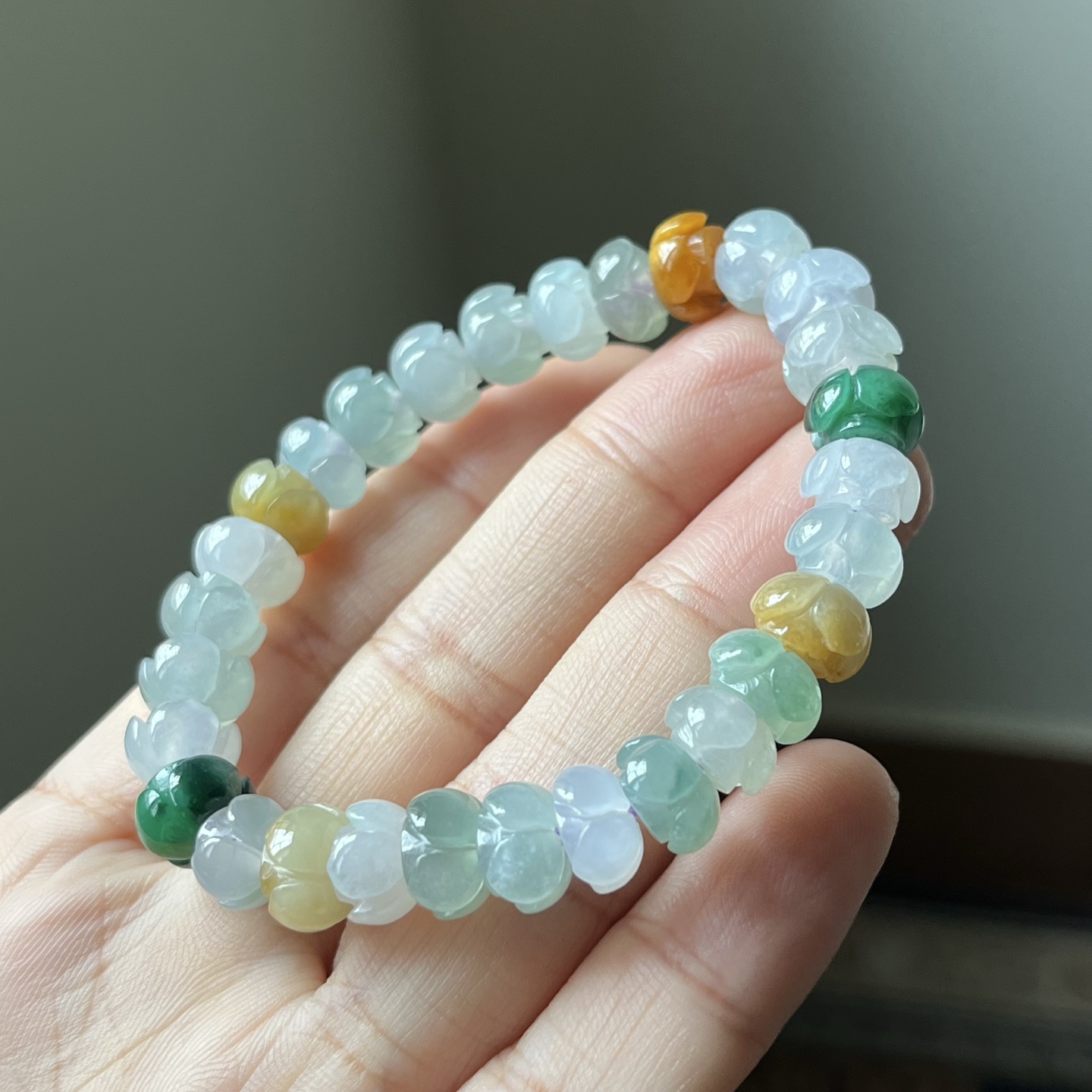 3号，冰三彩莲蓬珠手链，种水好，颗颗精挑细选，尺寸9.7×5.7，超值