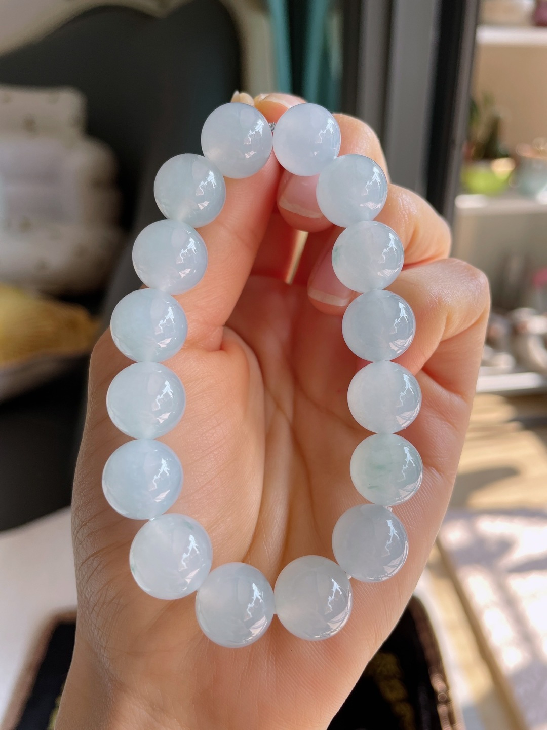 ️，缅甸天然翡翠A货，冰飘花手串，尺寸：12.2mm。-2471