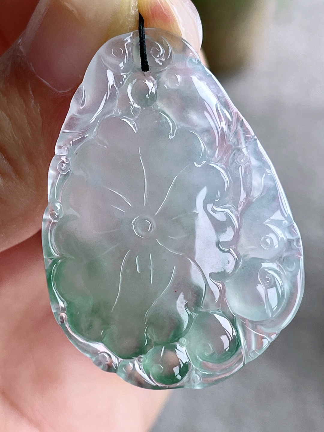冰飘花荷叶金鱼年年有余吊坠,性比高
