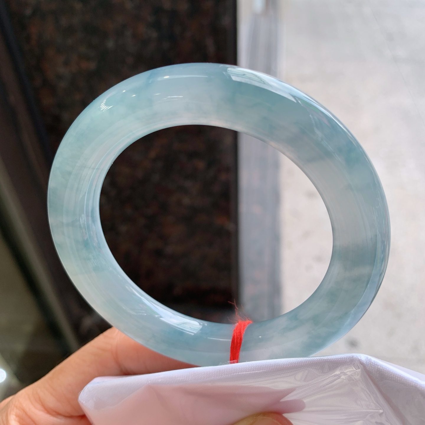 圆条冰蓝水飘花，无裂，冰润