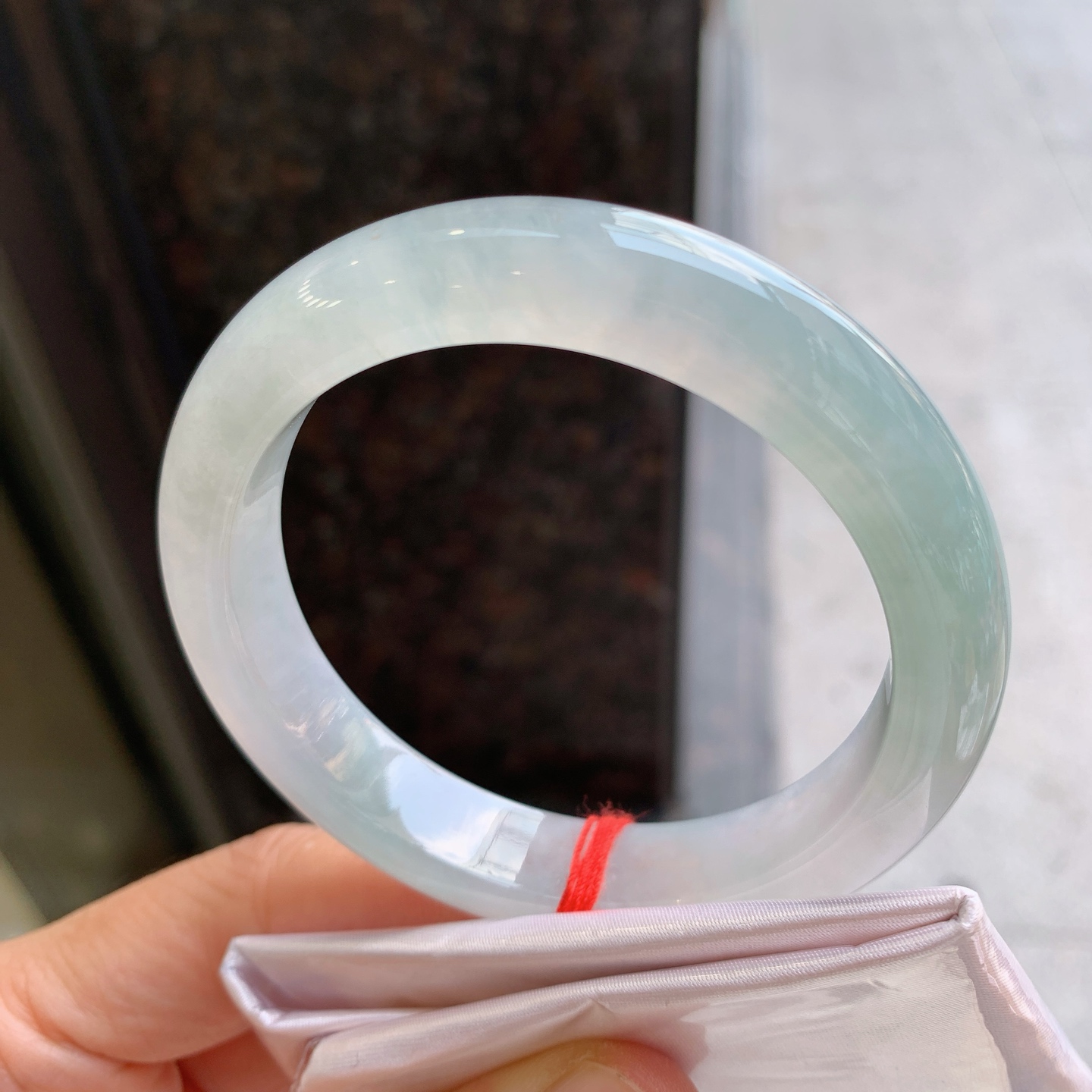 正圈冰晴，无裂，冰润