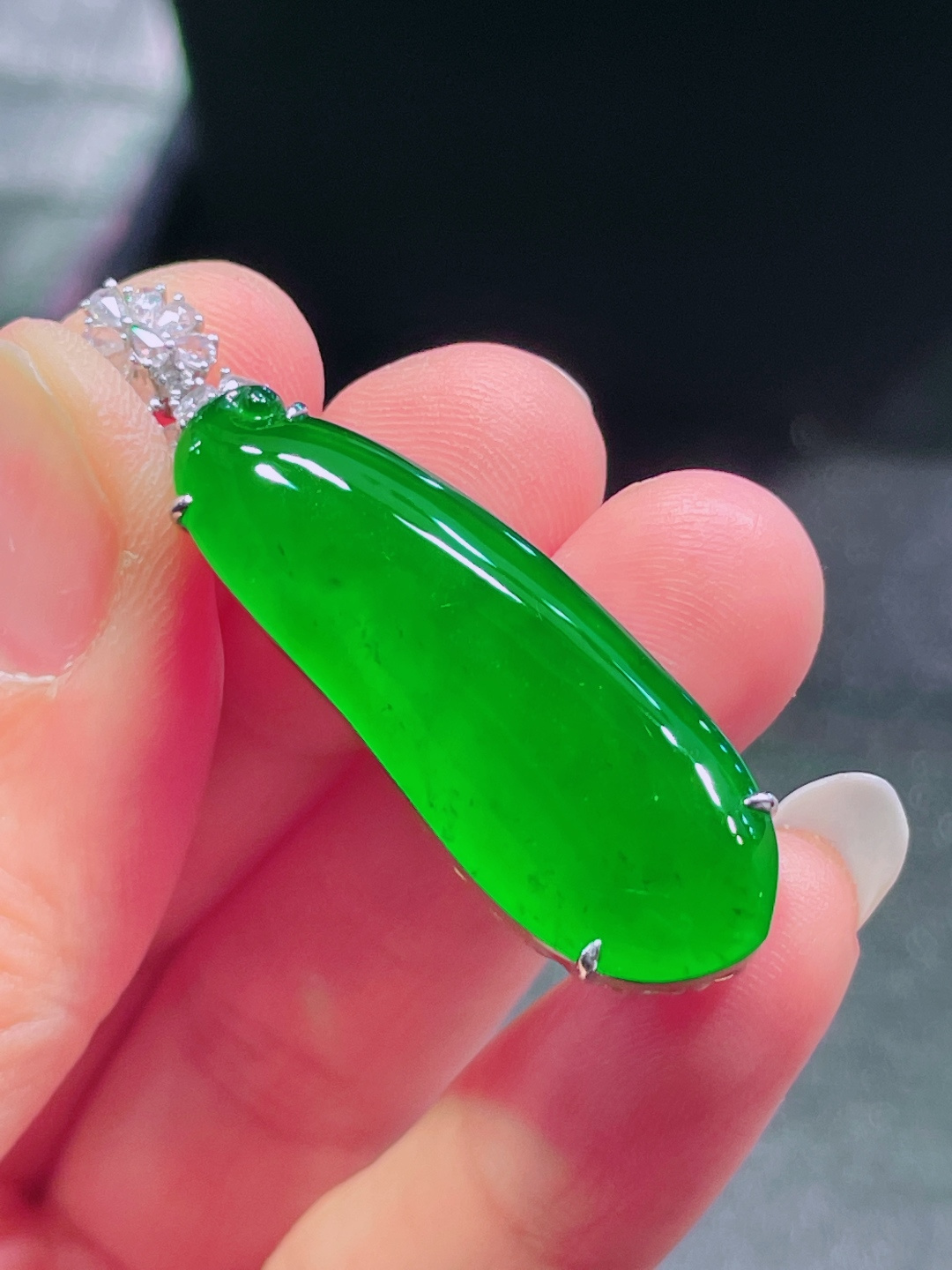 ️高冰绿福瓜吊坠，晶莹剔透，新颖时尚，品相，37-13-2