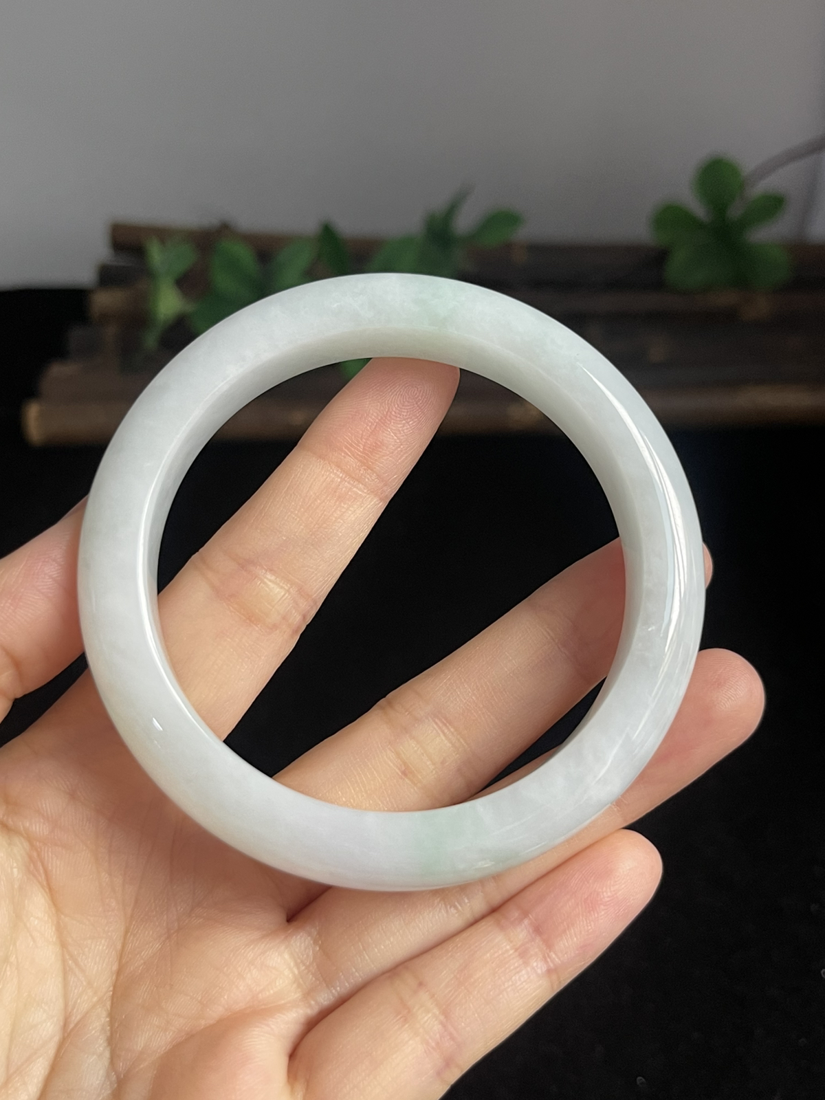 正圈57.5圈口，翡翠手镯