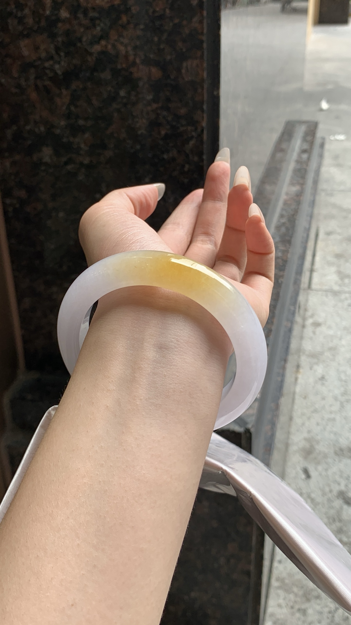 黄翡成品手镯，尺寸61.9-11.6-10.7