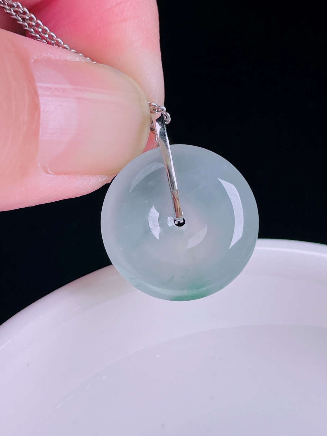 冰种平安扣，18k镶嵌，老种起光，细底通透，尺寸：23.6裸石19.2/5.7mm0828