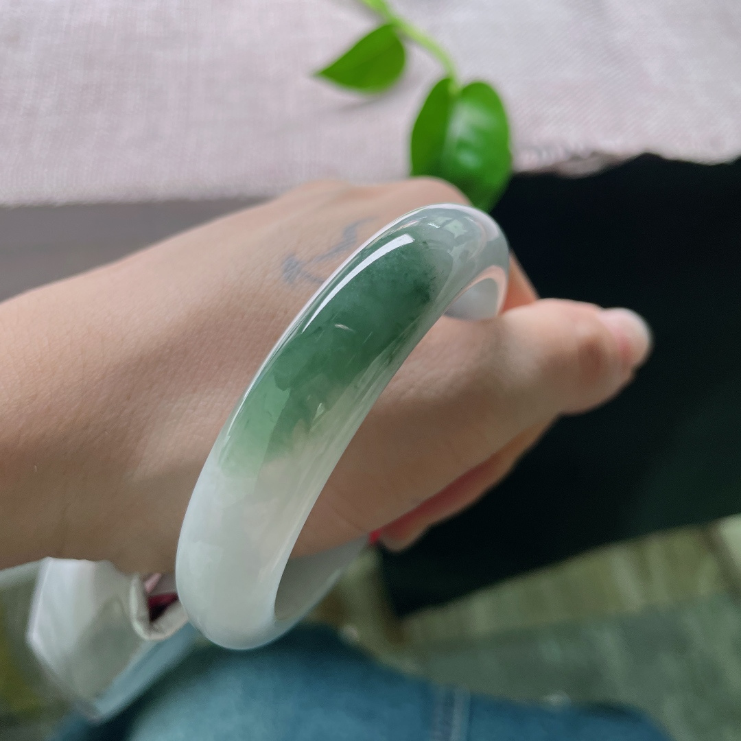 油青正圈，水润细腻，清雅，简约大方，有棉线，ss55649a