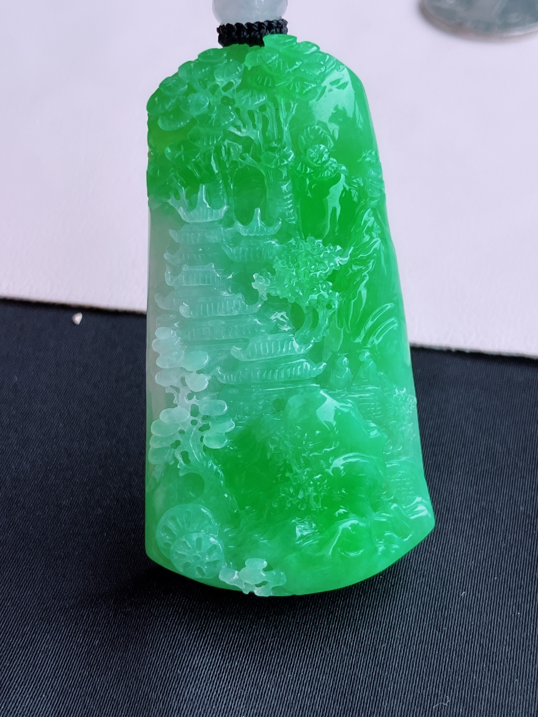 ️翠绿山水牌，意境美，尺寸56.8/30.8/10.3/自然光实拍