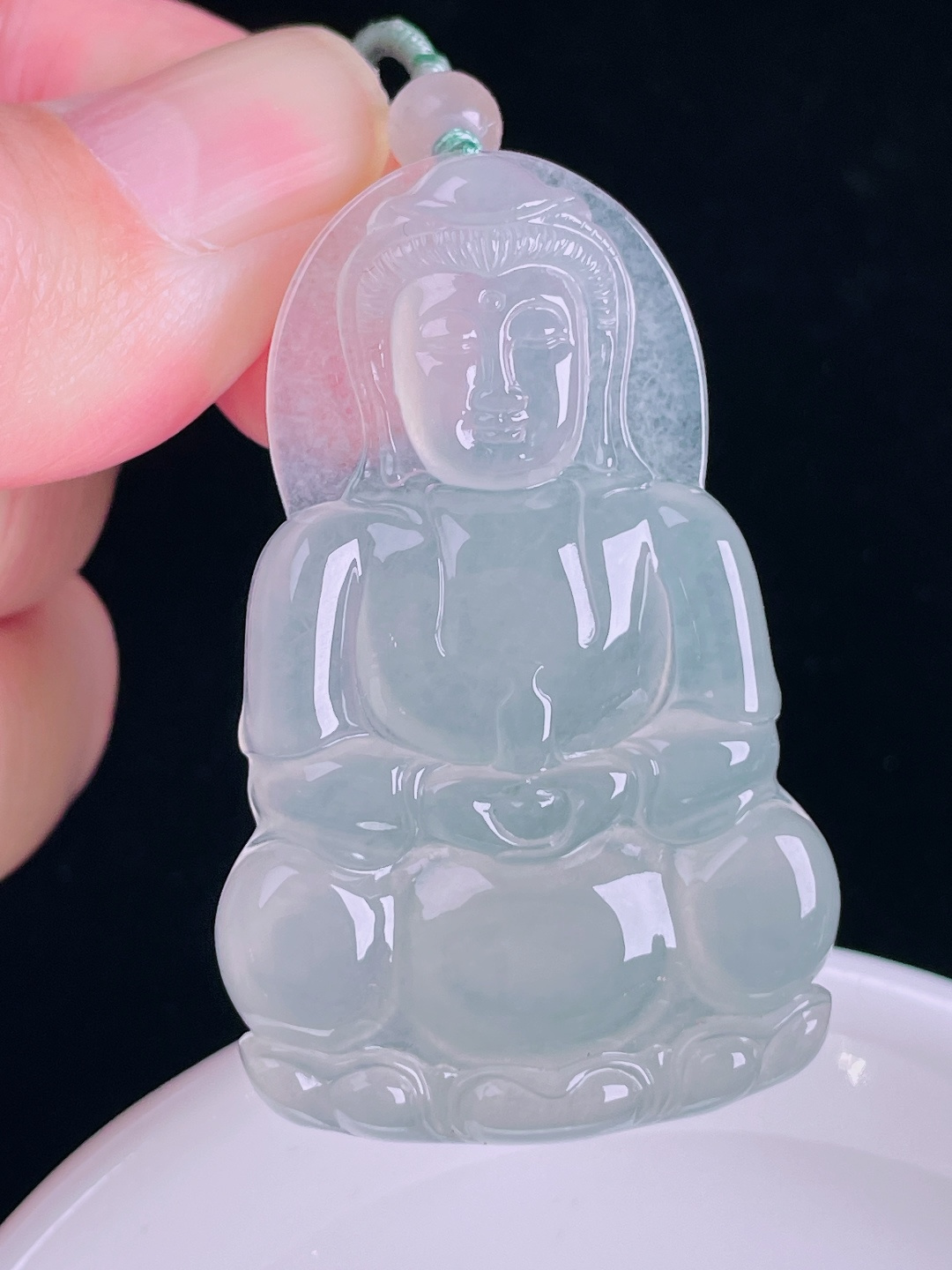 冰种观音，老种起光，细底通透，尺寸：51.3/32.5/6mm0828