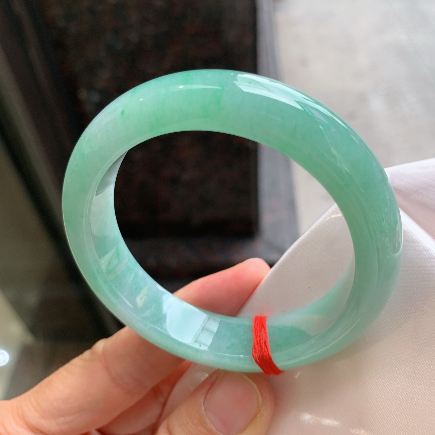 正圈飘绿 无裂 版型好