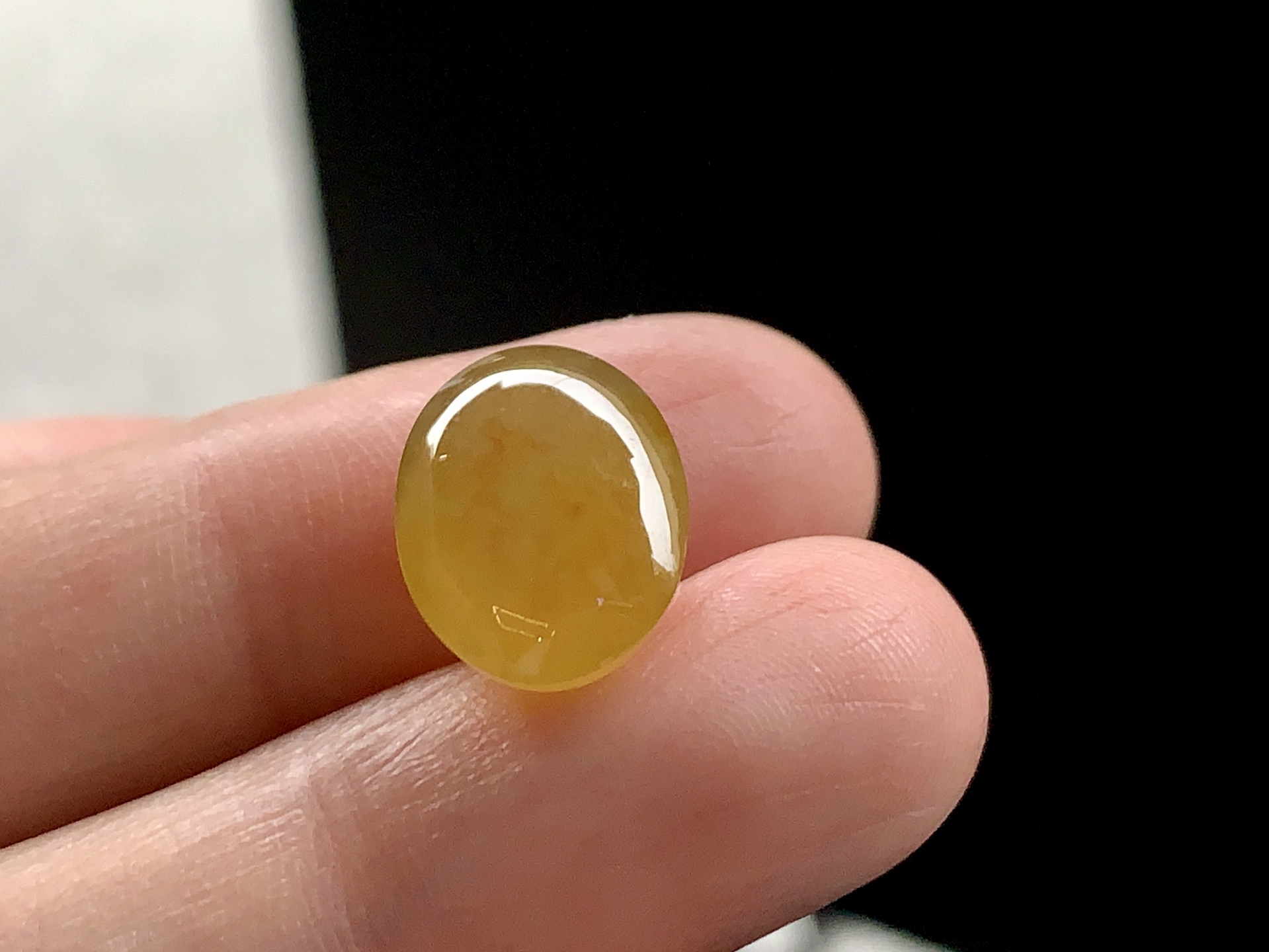 冰黄蛋面，尺寸：13.7×10.4×8